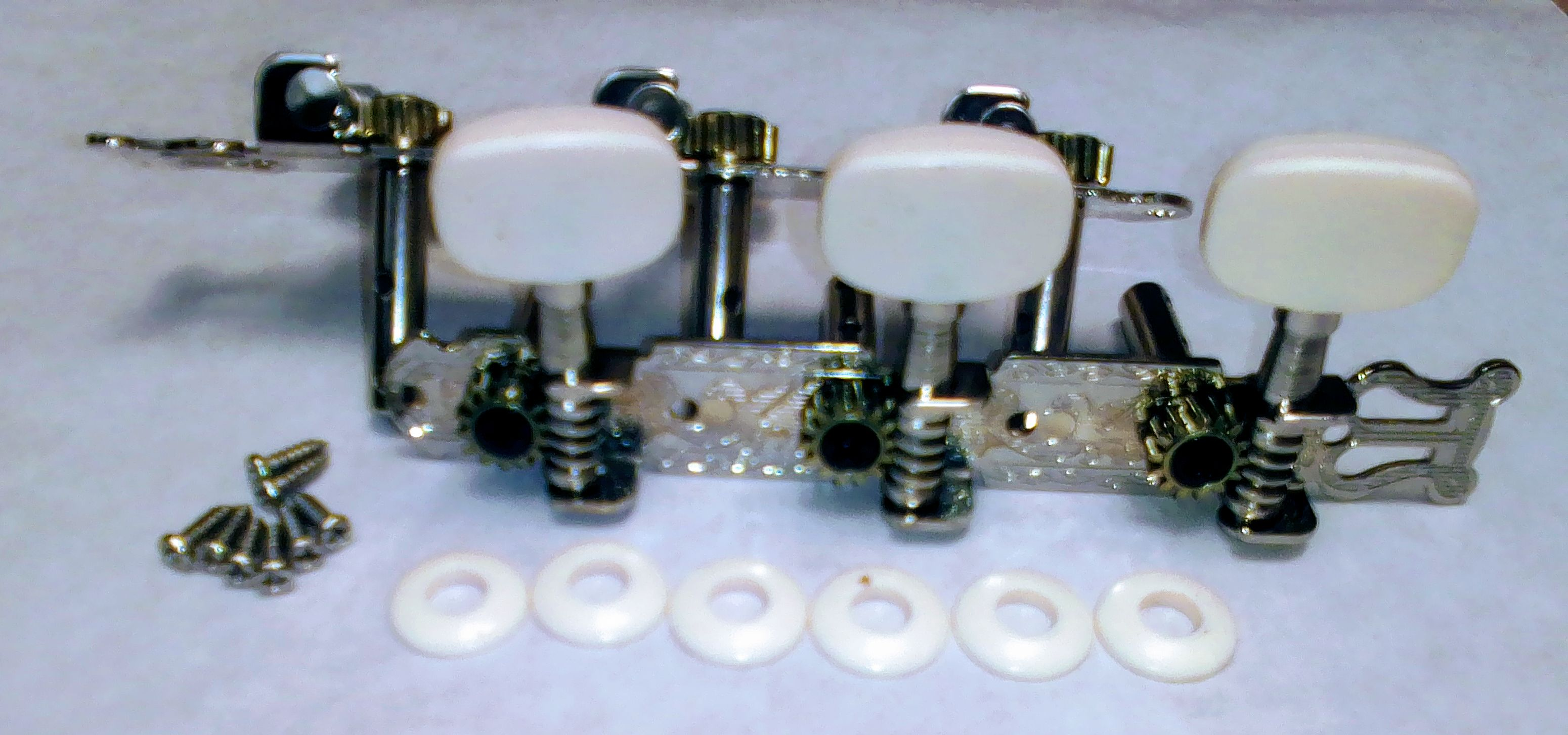 Machine heads for guitars, metal bolt, nickel plated