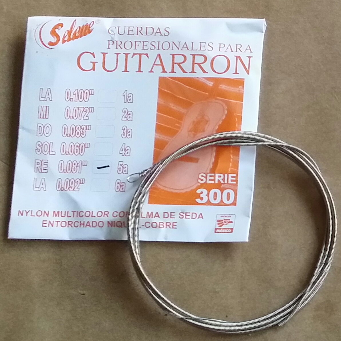 Selene nickel-copper coated, 5th string for guitarron – S305 - Click Image to Close