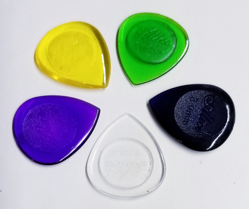 drop shape plectrum, for guitar and bass, Alice - Click Image to Close