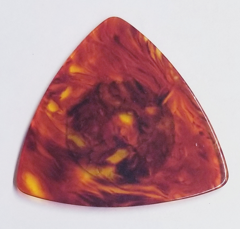 (image for) COMETA medium, tortoiseshell, shield-shape guitar's plectrum (pc