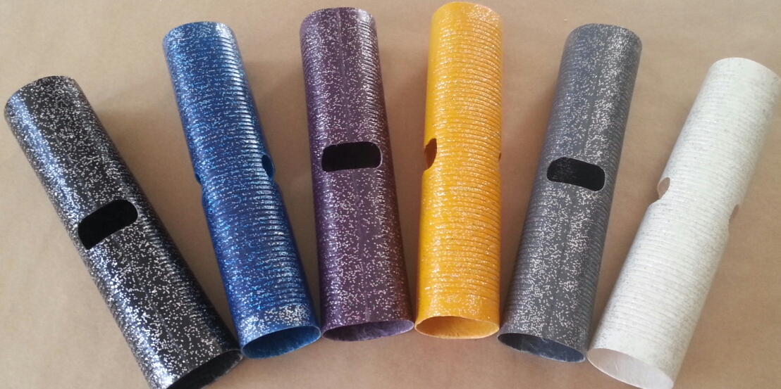 (imagen para) GÜIRO TUBO ANGOSTO INFANTIL COLORES 35 X 8 cm