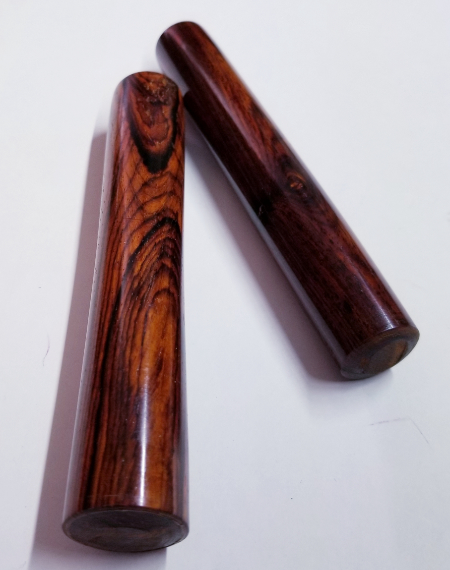 (imagen para) CLAVES MADERA DURA CHICAS DIDACTICA 2.3X14 cm LACA NATURAL