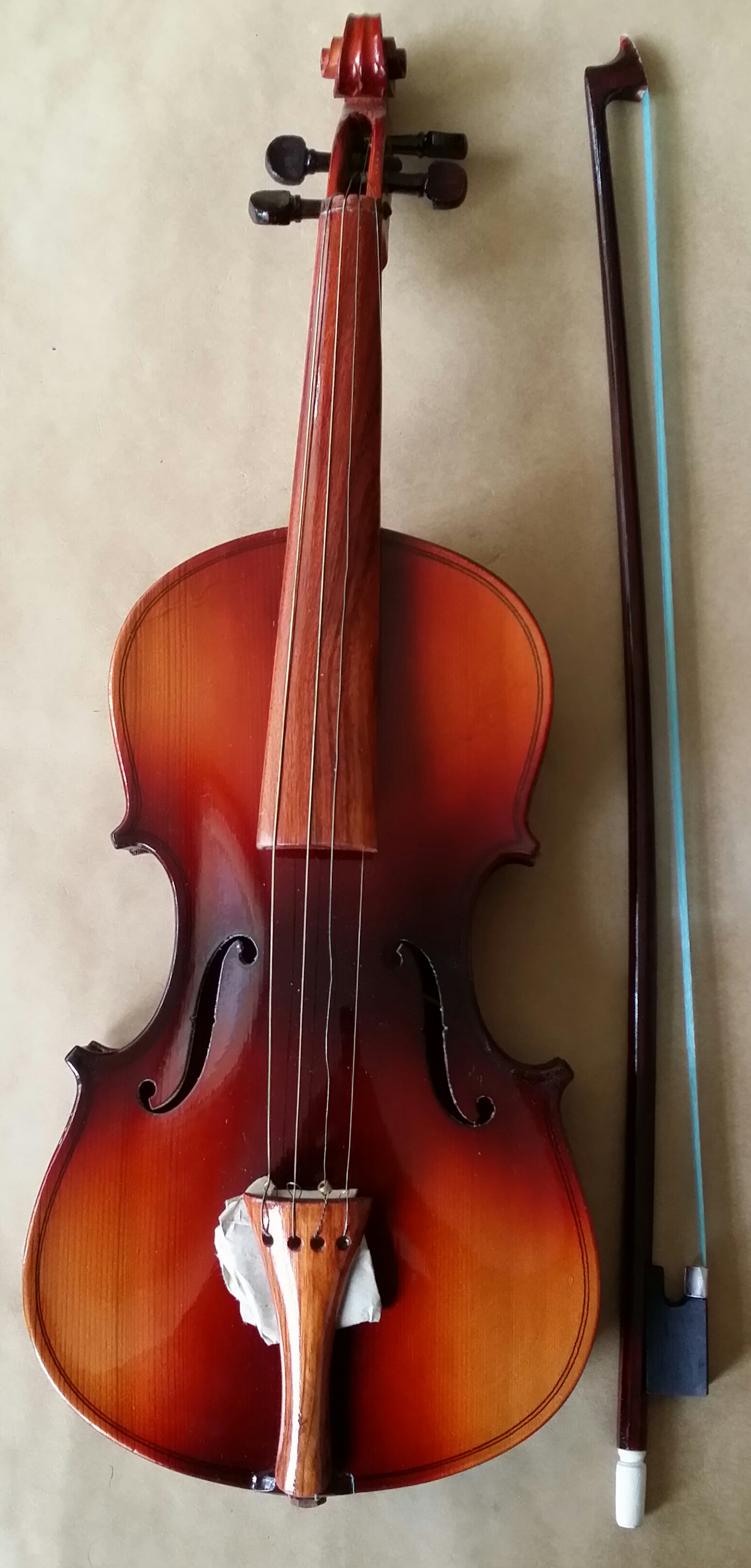 (imagen para) VIOLÍN 1/2 Con ARCO NACIONAL Con PEZ (jgo)