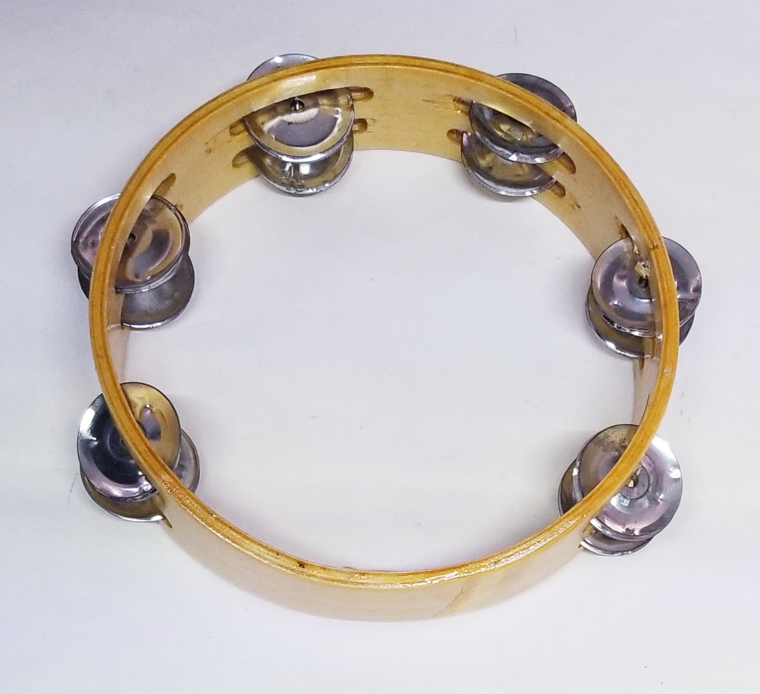 (imagen para) panderos MADERA circular 2 filas sonajas SIN PIEL 8"