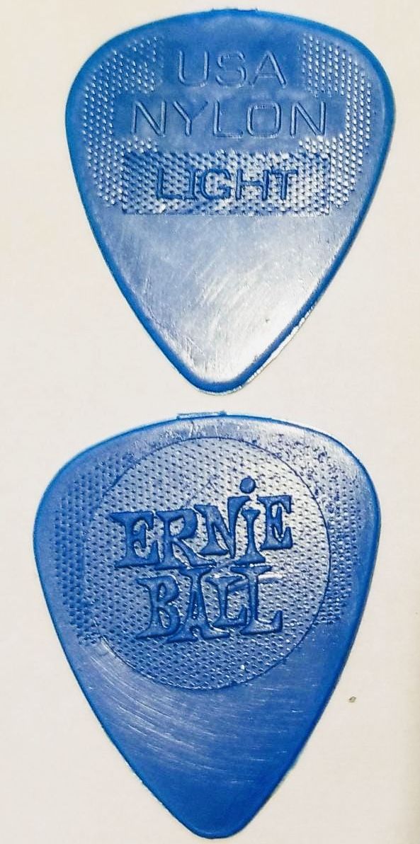 (imagen para) PLUMA ERNIE BALL GOTA NYLON Light Azul (pza)