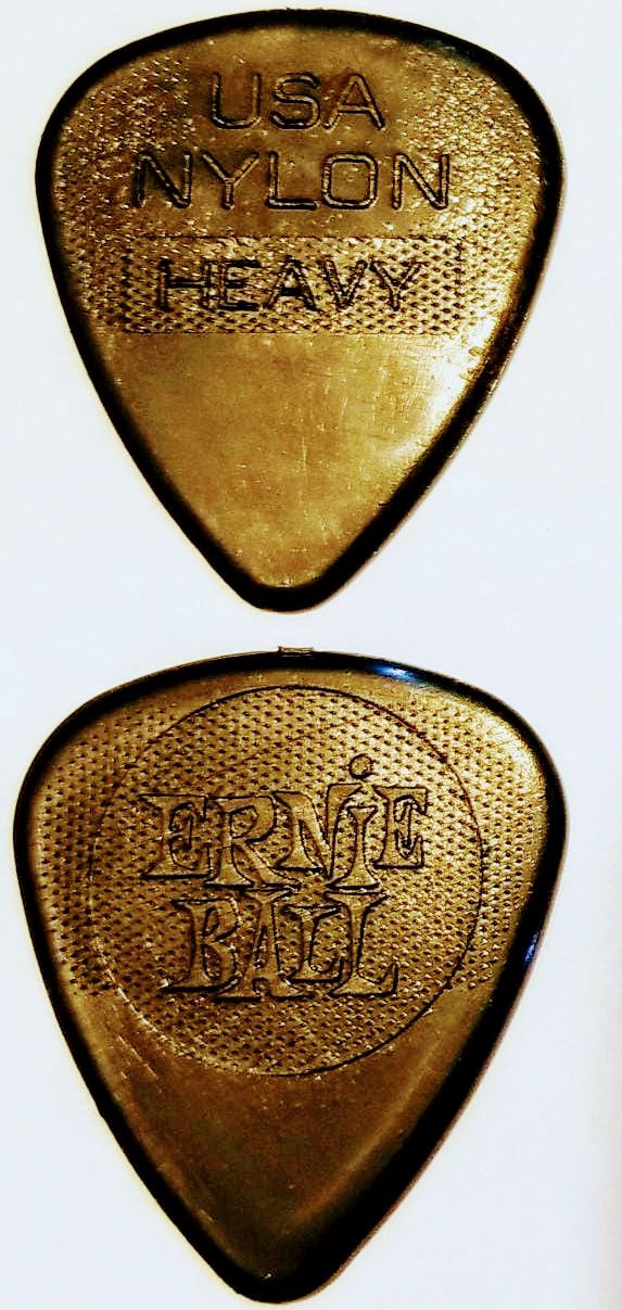 (imagen para) PLUMA ERNIE BALL GOTA NYLON Heavy Negro (pza)