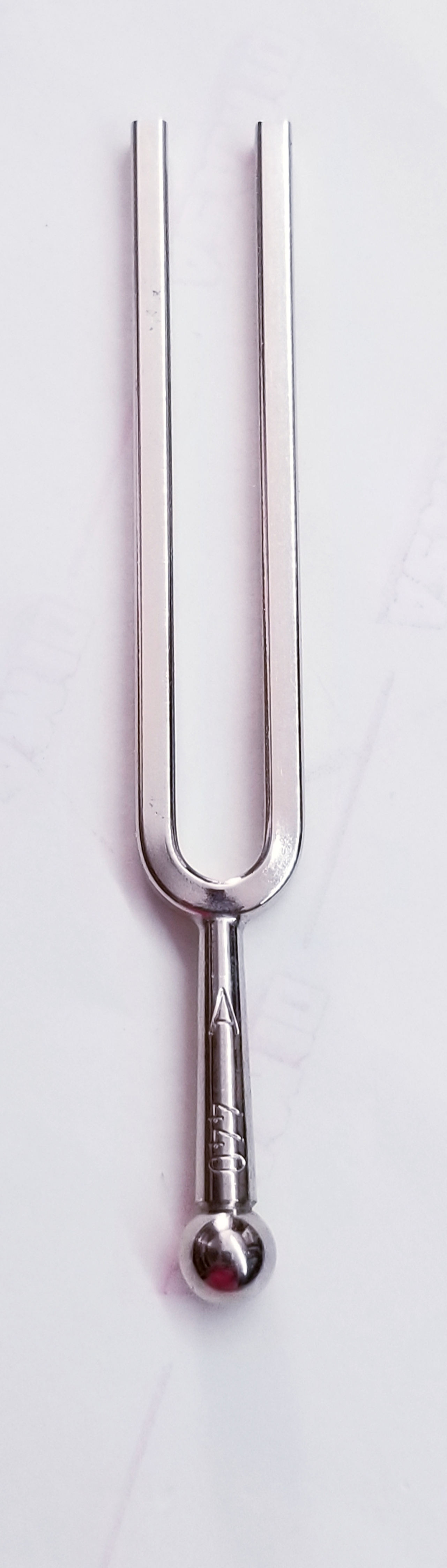 (imagen para) TONO DE GOLPE (DIAPASÓN) "LA", SECCIÓN CUADRO WITTNER