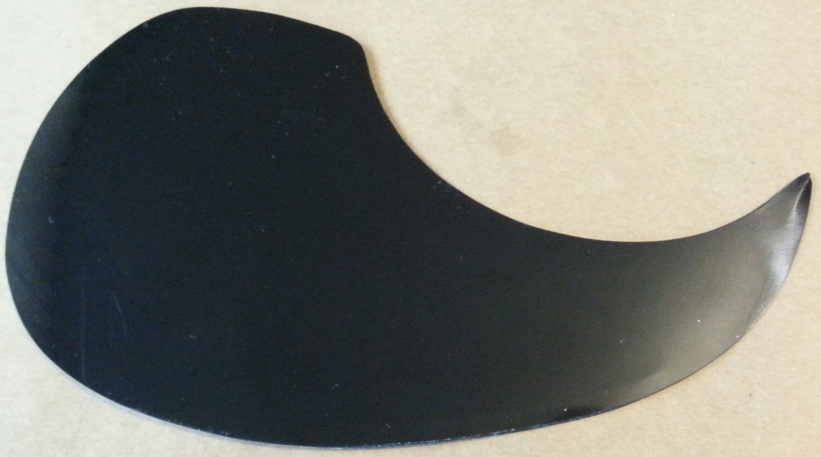 (imagen para) micas para guitarras adhesivas SILUETA GOTA NEGRA (pz)