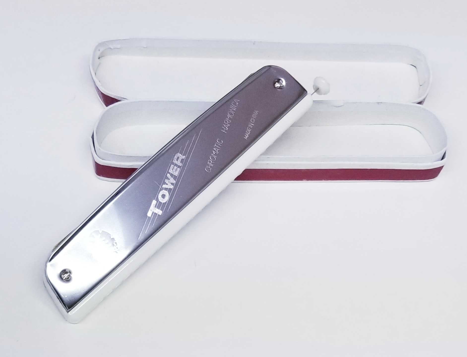 (imagen para) Armónica Tower 96 voces particionada c/botón cromática cromada