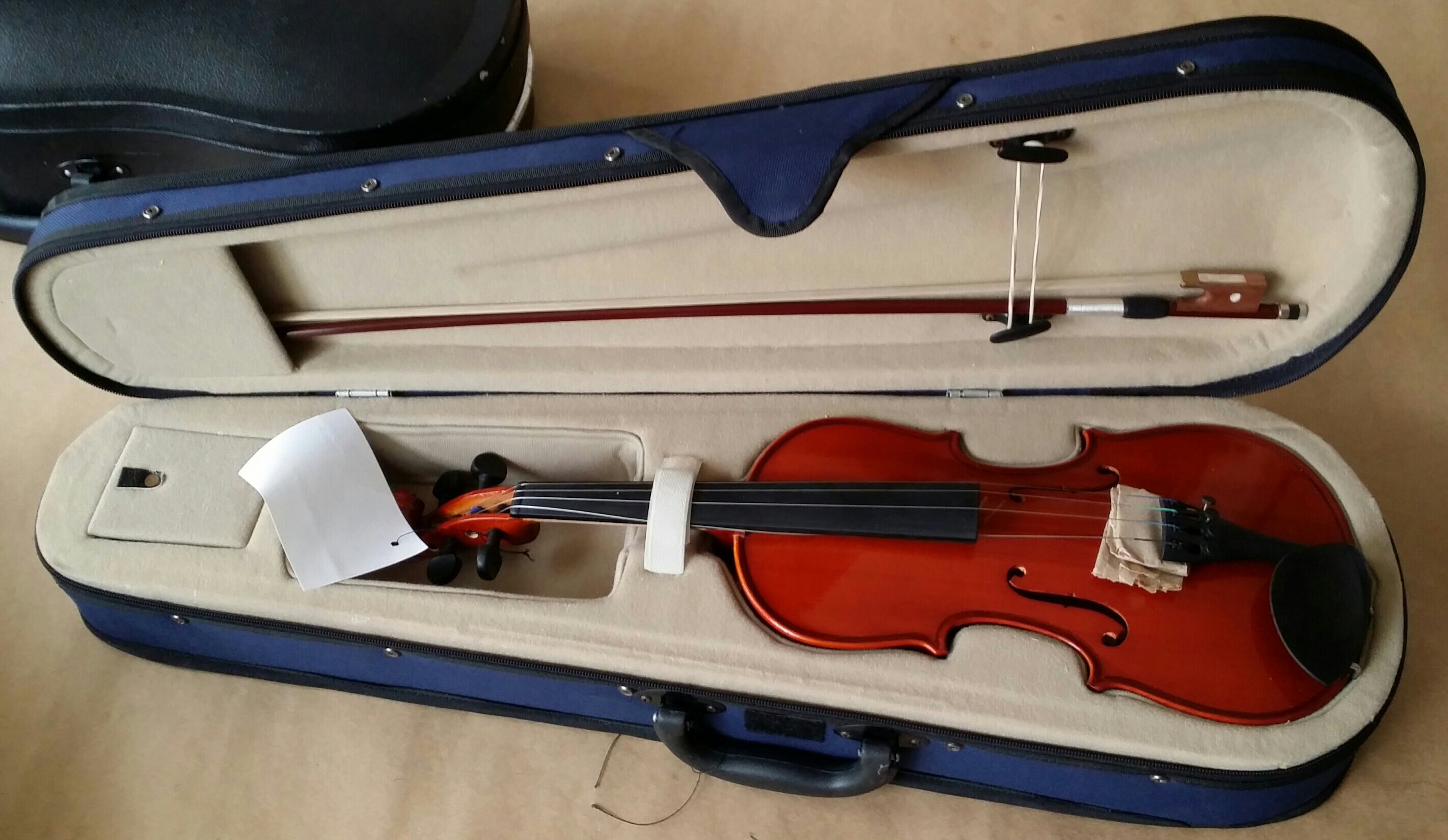 (imagen para) VIOLÍN 1/2 Con ARCO, barbada y estuche. Fino IMPORTADO Grosse-Li