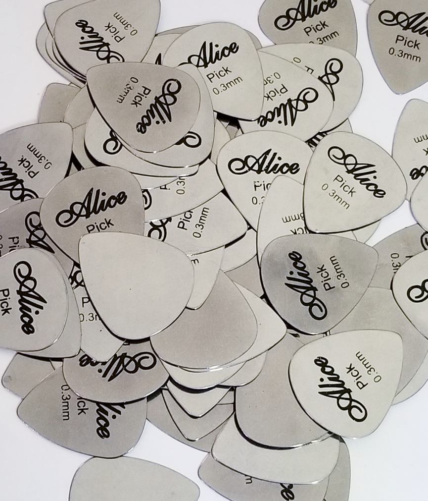 (imagen para) pluma metal guitarra, alice (pz)