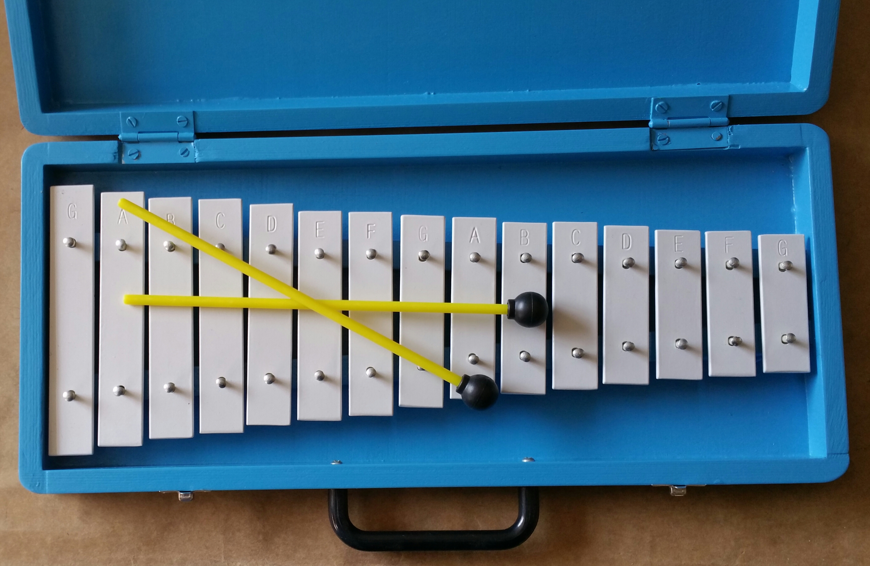 (imagen para) XILÓFONO de barras en estuche azul y baquetas 15 notas (jgo)