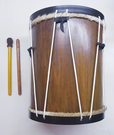 (imagen para) BOMBO LEGUERO PIELES con o sin PELO, Con BAQUETONES